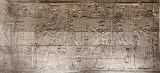 Reliefer i den inre helgedomen, Philae-templet, Aswan, Egypten