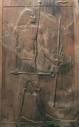 Panel med avbildning av en avliden från Hesiras grav i Sakkara, Egypten, Gamla riket, III dynastin, 2650-2150 f.Kr.