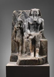 Kung Sahure och en Nome-gud, ca. 2458–2446 f.Kr. (gnejs)