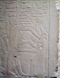 Relief föreställande en omskärelsescen, från mastaban i Ankh-Ma-Hor 