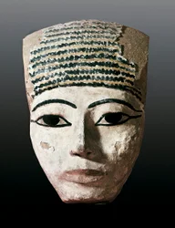 Forntida Egypten: Porträtt för en egyptisk sarkofag. 1600-1100-talet av JC. Polykrom träsnideri. Monistrol of Montserrat, Montserrat Museum.