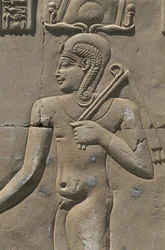Egypten, Libyens öken, Al-Dakhilah (Dakhla) oas, Dayr al-Haggar, relief i egyptiskt tempel