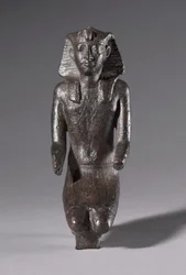 Statyett av knästående kung, grekisk-romersk tid, 304-30 f.Kr