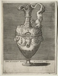 Ewer prydd med delfiner