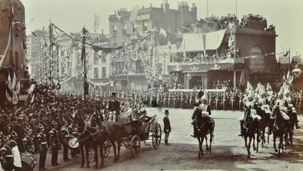 Blackwall Tunnel: släkting som prinsen av Wales, senare kung Edward VII, och prinsessan Alexandria närvara vid den ceremoniella invigningen av tunneln, 1897