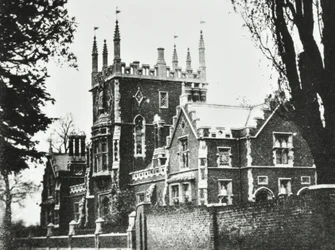 Elizabethan School, Broomhouse Lane: exteriör, 1880