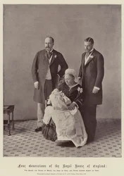 Fyra generationer av kungahuset i England, drottningen, prinsen av Wales, hertigen av York och prins Edward Albert av York