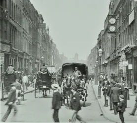 Hatton Garden: ser norrut från Holborn Circus, London, 1895
