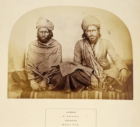 Kumbos, Hindoos, Googaira, Mooltan, från The People of India, av J. Forbes Watson, publicerad 1868 (albumtryck)