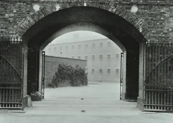 Millbank Prison: archway, ingång, 1885