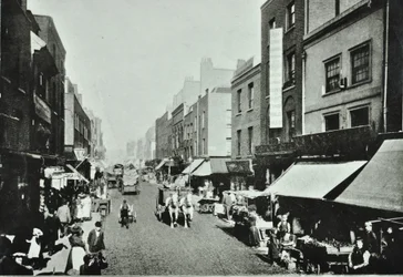 Pitfield Street: tittar norrut, 1895