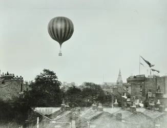 Poplar Recreation Ground: luftballong, 1892