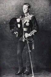 Porträtt av Edward, prins av Wales, i sin uniform som överste i Welsh Guards