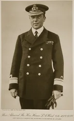 Konteramiral The Honorary Horace L.A. Hood, 1914-19