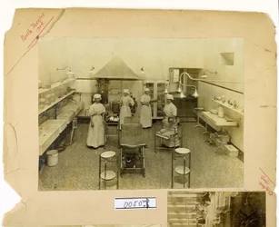 The North Theatre, St. Thomas Hospital, 1908 (sepiafoto)