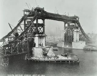 Tower Bridge under konstruktion, 1892