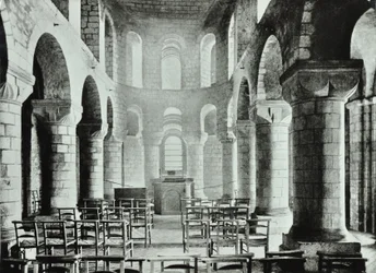 Tower of London, Tower Hill: Saint Johns Chapel, 1890