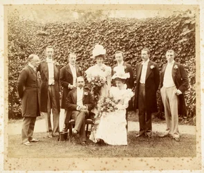 Bröllopsporträtt av Francis Edward Younghusband och Helen Augusta Magniac, Datchet