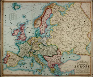 En färgad karta över Europa från 1800-talet, sammanställd för användning i högskolor och skolor.