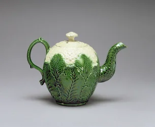 Blomkålstekanna, från Burlem, Staffordshire, c.1759-66 (blyglaserat krämlergods, slipgjutet)