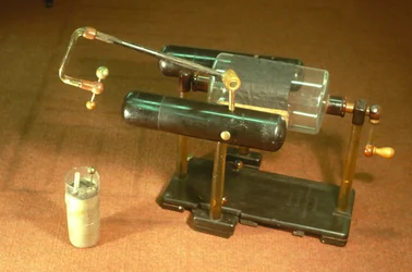 Cylinder elektrostatisk maskin, med Leyden burk (mahogny, mässing och glas)