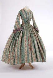 Dagklänning, 1840-tal (tryckt ulltyg)