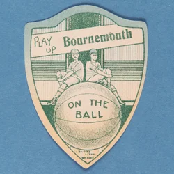 Spela upp Bournemouth, Baines-kort i form av en sköld och två fotbollsspelare som sitter ovanpå en stor fotboll, 1888-89