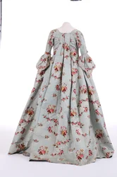 Bakifrån av en ryggklänning, 1760-tal (brokad siden)