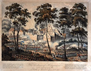 Hougoumonts exteriör vid inledningen av slaget vid Waterloo, 18 juni 1815, graverad av T. Sutherland, publicerad 1816 (akvatint)