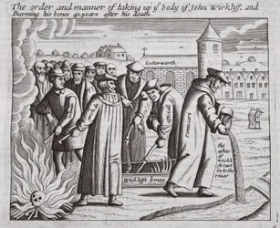 Ordningen och sättet att ta upp John Wickliffs kropp och bränna hans ben 44 år efter hans död, illustration från Acts and Monuments av John Foxe, nionde upplagan, pub. 1684