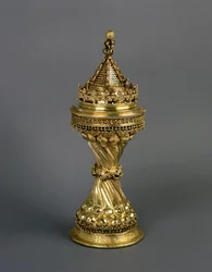 Warden Hills Salt, presenterad till New College, Oxford av Walter Hill, Warden från 1475-94, c.1475-94 (förgylld silver) (se även 355577)