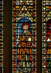 Window Ww föreställande St Paul?