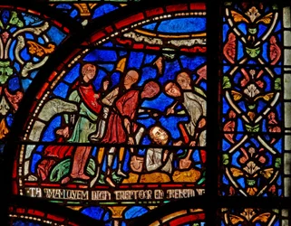 Fönster s7 som visar en scen från ett St Thomas Becket Miracle-fönster: William av Gloucester begravd och avslöjad