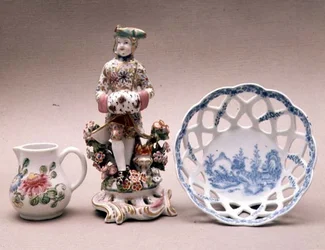 Samling av rosettporslin (keramik)