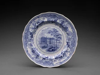 Tallrik, ca 1831-46 (blyglaserat lergods med transfertryck)