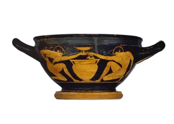 Attic rödfigur kopp-skyphos, dekorerad med två nakna ungdomar som knäböjer vid en kolonnkrater, c.520-500 f.Kr. (keramik)