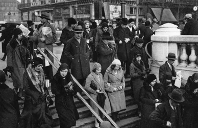 Ingång till en tunnelbanestation, Paris, 1931.