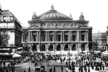 Operateatern, Paris, 1931