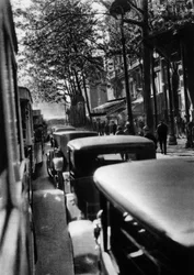 Trafik på Grands Boulevards, Paris, 1931.