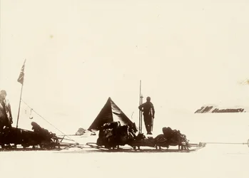 Längst söderut: 85° 17’ sydlig bredd, Den nationella Antarktisexpeditionen. Ur Sir Ernest Henry Shackletons album med titeln ”Den nationella Antarktisexpeditionen (1901-1903)”