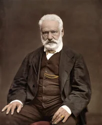 Porträtt av Victor Hugo (1802-1885), fransk författare och poet, färgläggning av ett fotografi av Étienne Carjat (1828-1906) - Victor Hugo (1802-1885), fransk författare och poet, ca 1870, färglagt fotografi