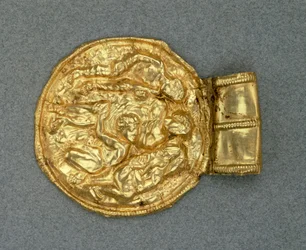 Präglat bulla hänge. Etruskisk civilisation, 400-talet f.Kr.