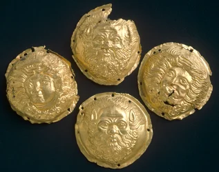 Guldknoppar, från Todi (Umbria). Etruskisk civilisation, 400-talet f.Kr.