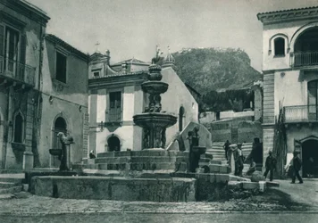 Offentlig fontän, Taormina, Sicilien, Italien, 1927