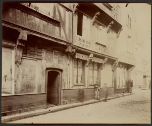 Beauvais, hus Rue de la Manufacture