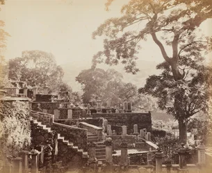Japansk tempelkyrkogård, Shuntoji, Nagasaki, ca. 1867.