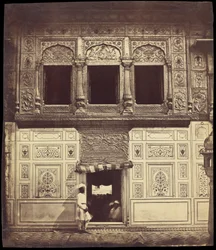Interiör i Sikh -templet med marmormosaik