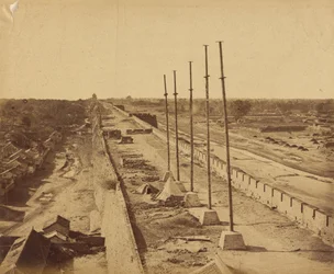 Top of the Wall från Antin Gate som togs i besittning av brittiska och franska trupper, 21 oktober 1860