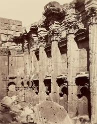 Interiör av Jupitertemplet - Baalbek