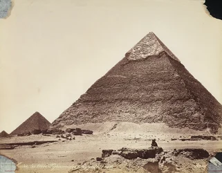 De tre pyramiderna: Cheops, Chefren och Mycerinus, vid Nekropolis i Giza, Egypten